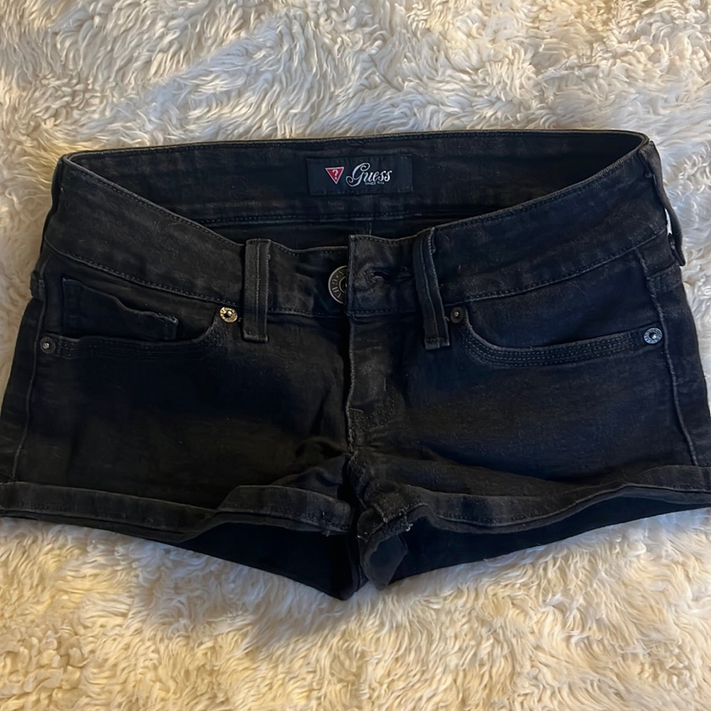 Guess black jean shorts size 26